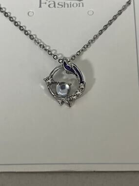 Elegant Sterling Silver Moonstone Fox Necklace